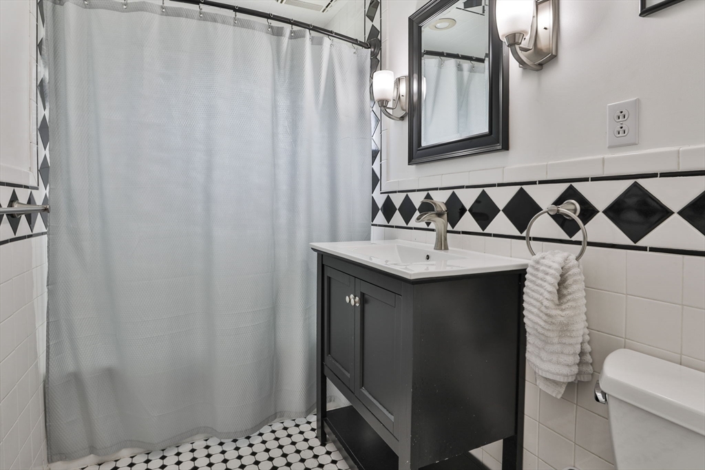 6 Phaneuf St, Middleton, MA Photo #25