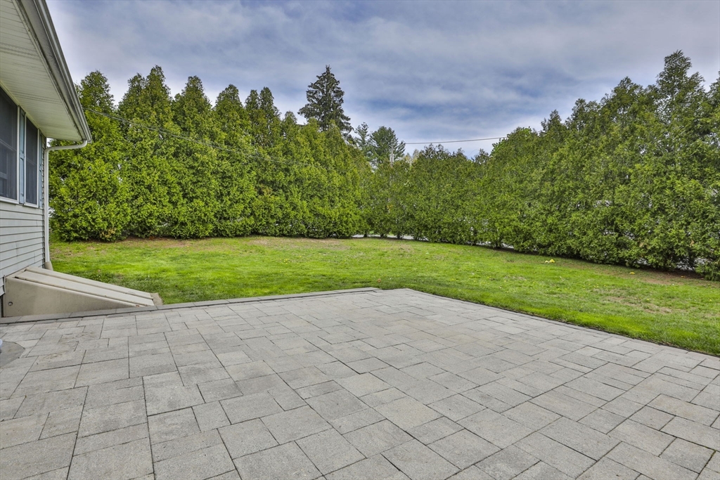 6 Phaneuf St, Middleton, MA Photo #38