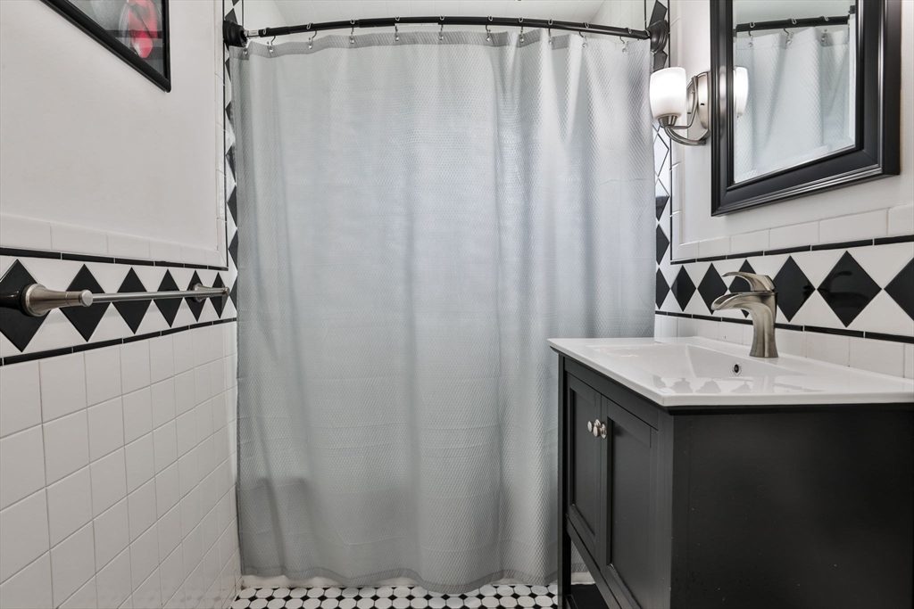 6 Phaneuf St, Middleton, MA Photo #26