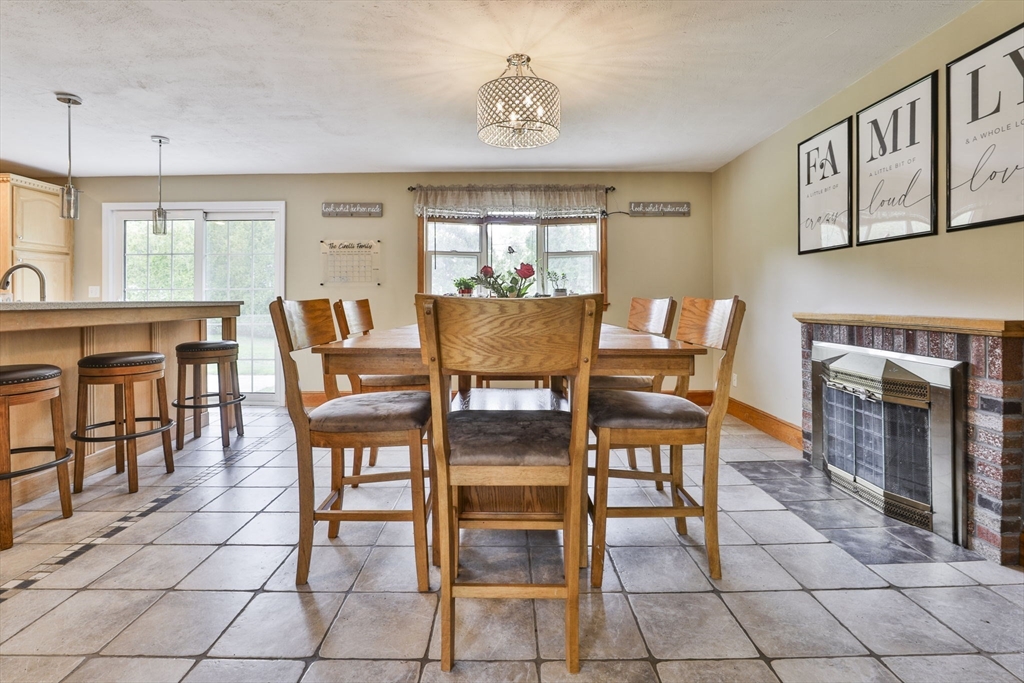 6 Phaneuf St, Middleton, MA Photo #17