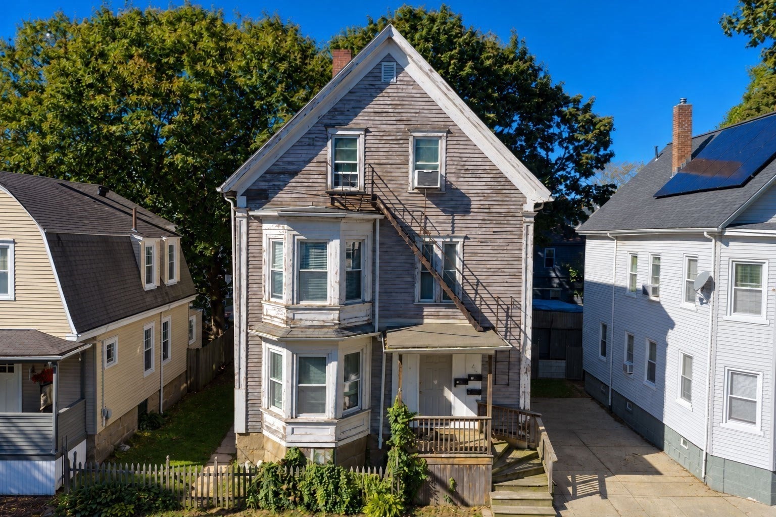 45 Pierce St, New Bedford, MA Photo #2
