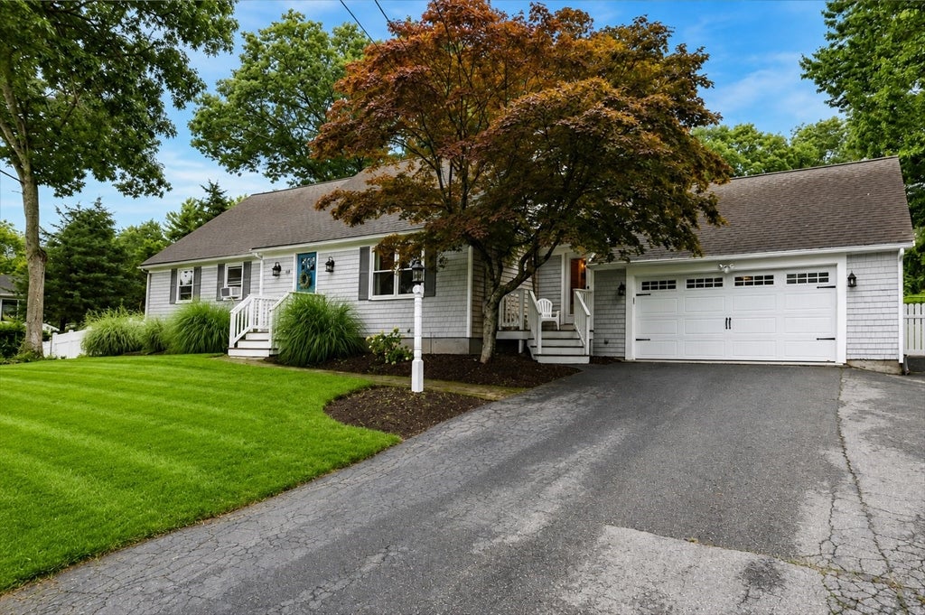 13 Old Powder House Rd, Lakeville, MA, 13 Old Powder House Rd, Lakeville, MA Photo #3