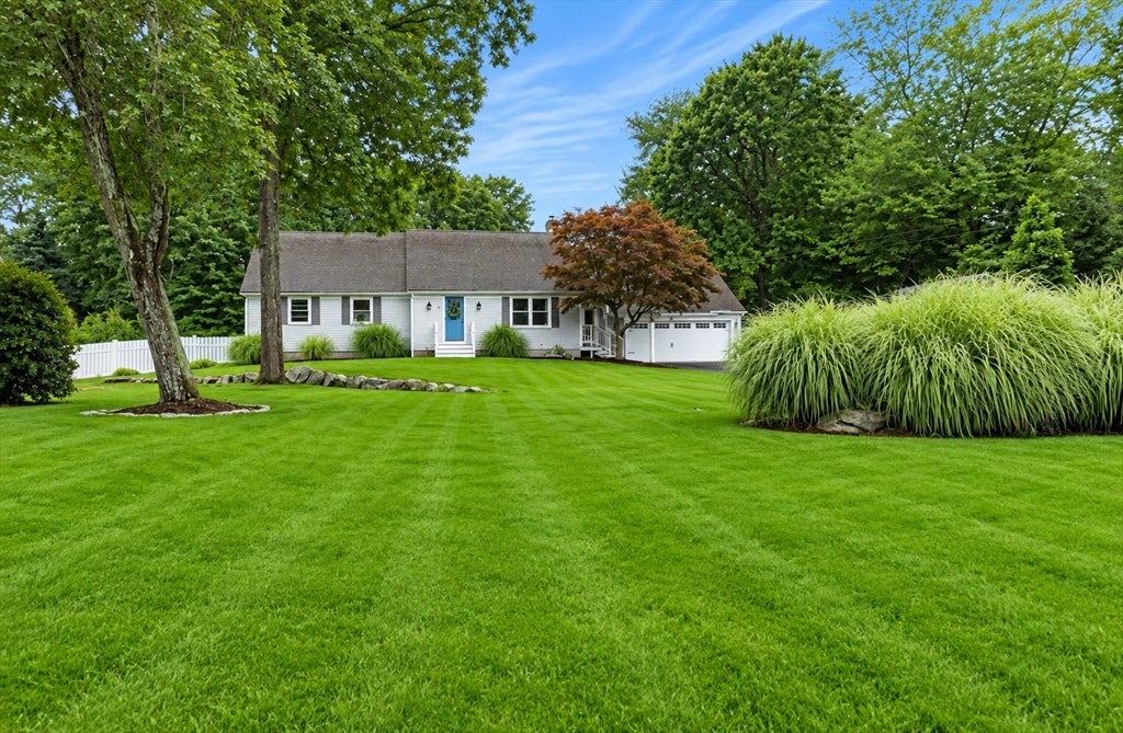 13 Old Powder House Rd, Lakeville, MA, 13 Old Powder House Rd, Lakeville, MA Photo #2