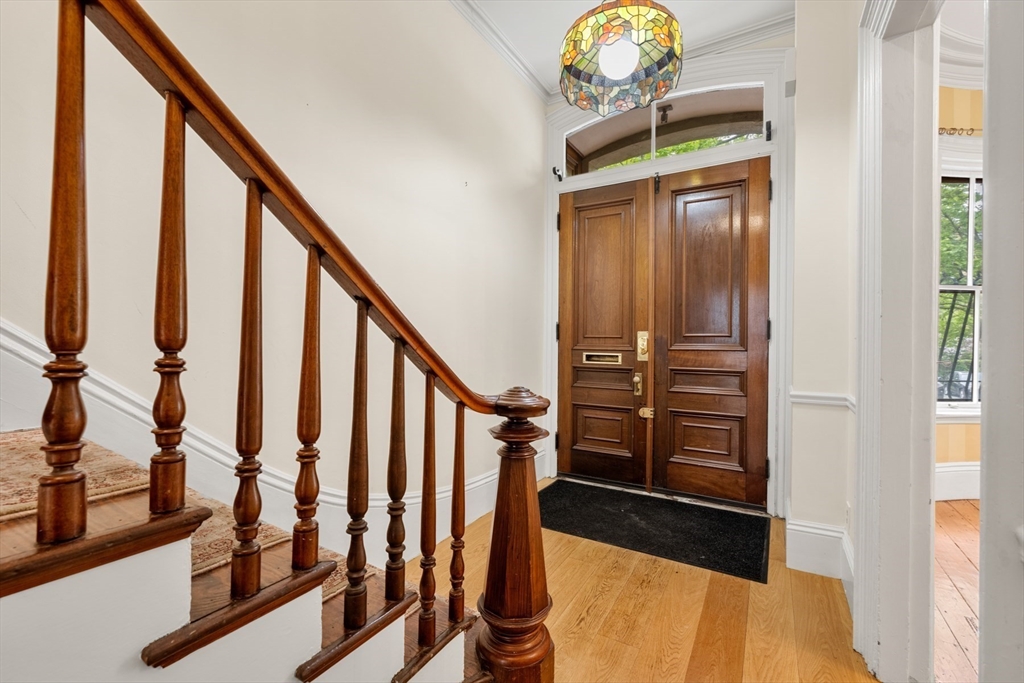 21 E Concord St