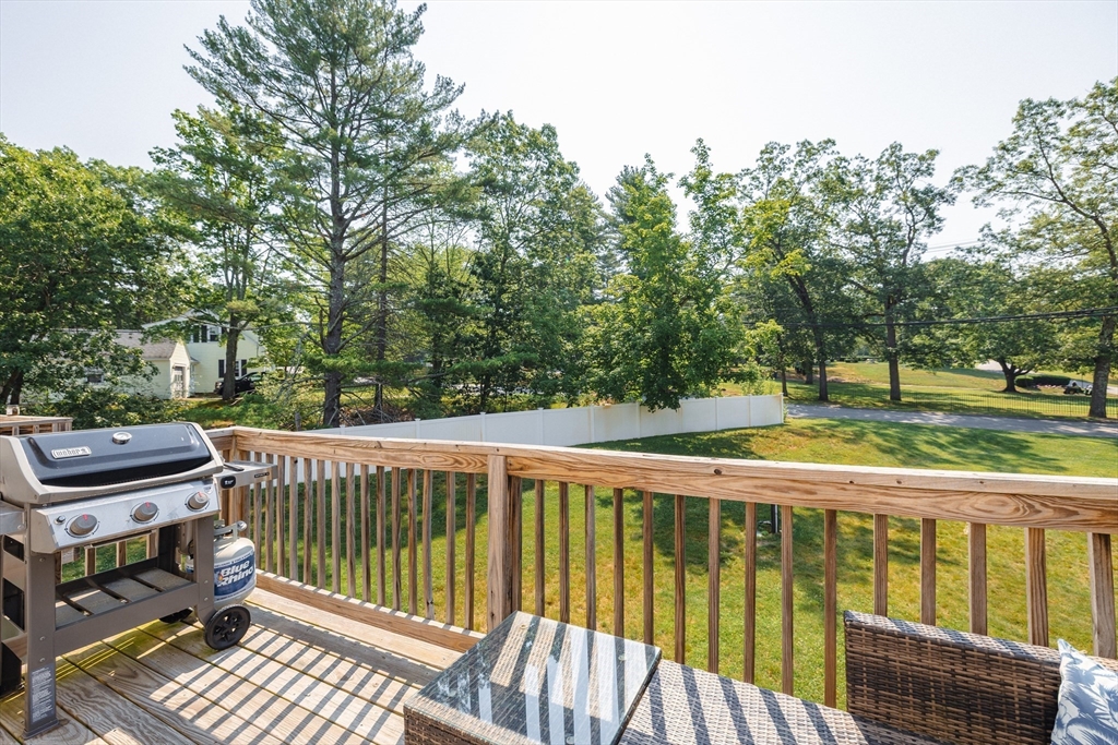 5 Collins Cir 13