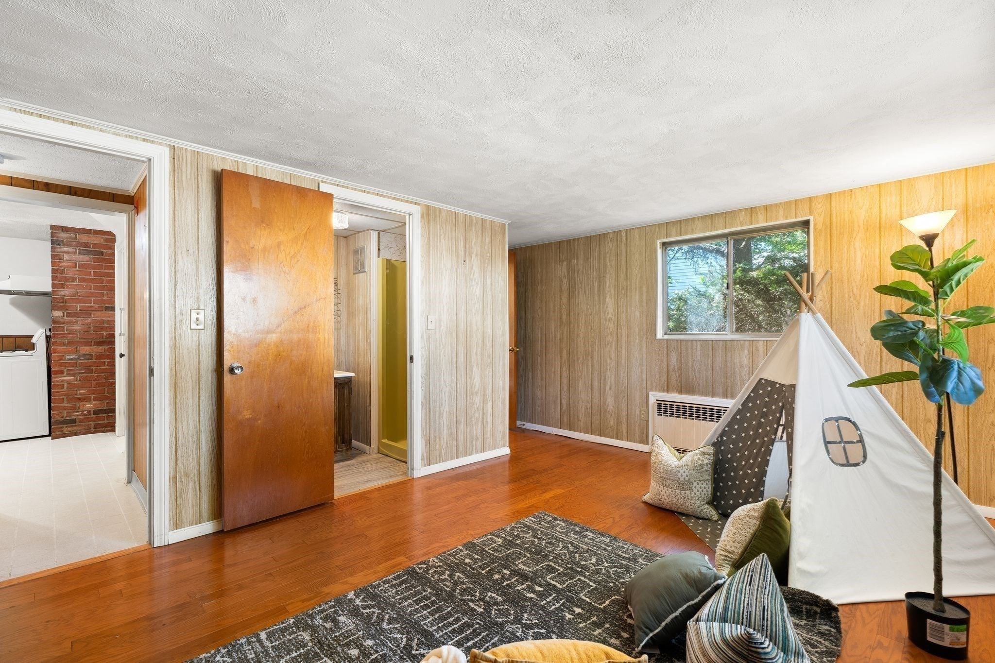 51 Iroquois Road, Arlington, MA, 51 Iroquois Road, Arlington, MA Photo #17