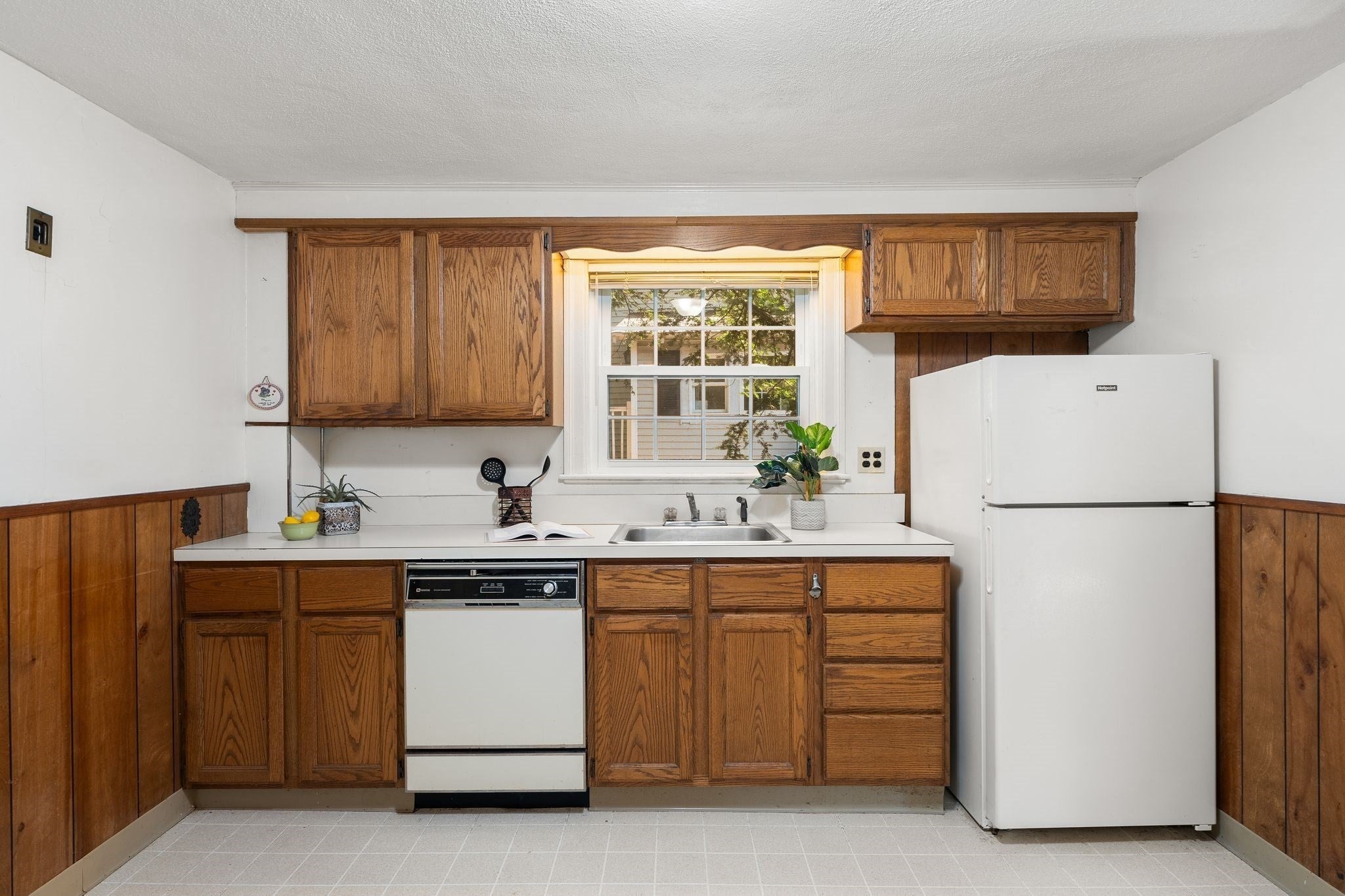 51 Iroquois Road, Arlington, MA, 51 Iroquois Road, Arlington, MA Photo #14