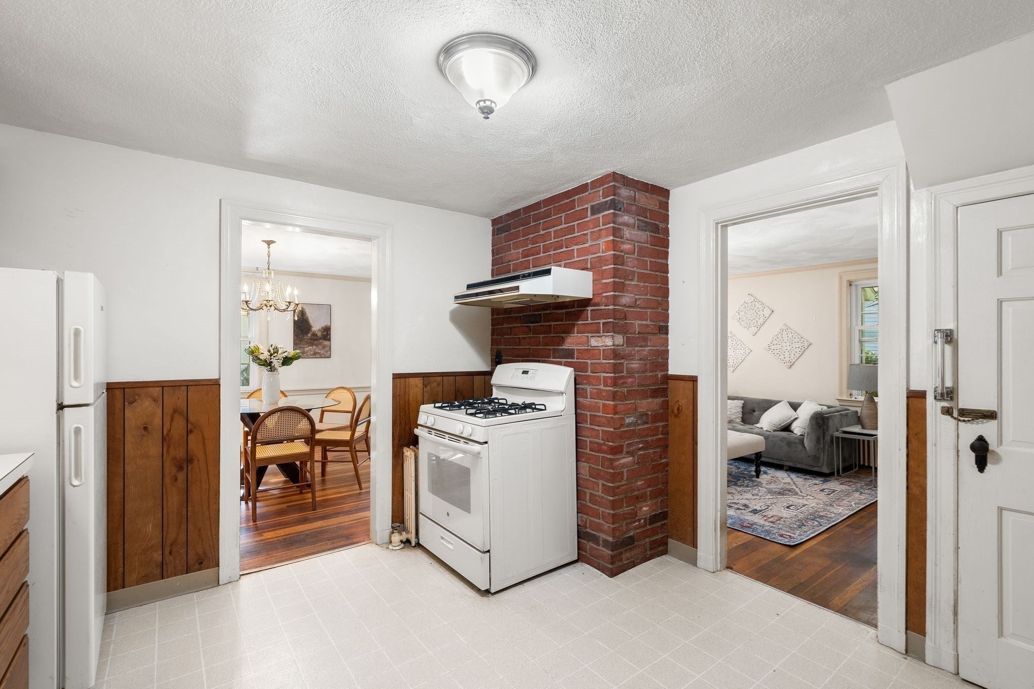 51 Iroquois Road, Arlington, MA, 51 Iroquois Road, Arlington, MA Photo #16