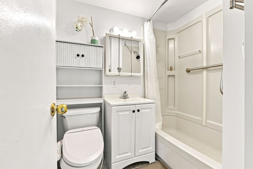 31 Perkins St, Quincy, MA, 31 Perkins St, Quincy, MA Photo #22