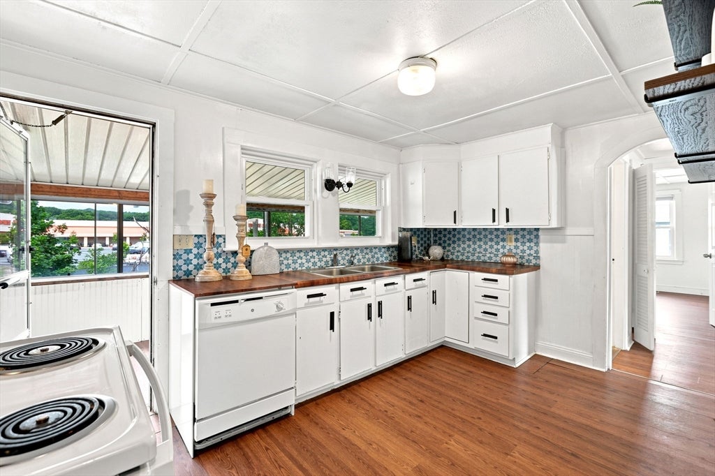 31 Perkins St, Quincy, MA, 31 Perkins St, Quincy, MA Photo #2