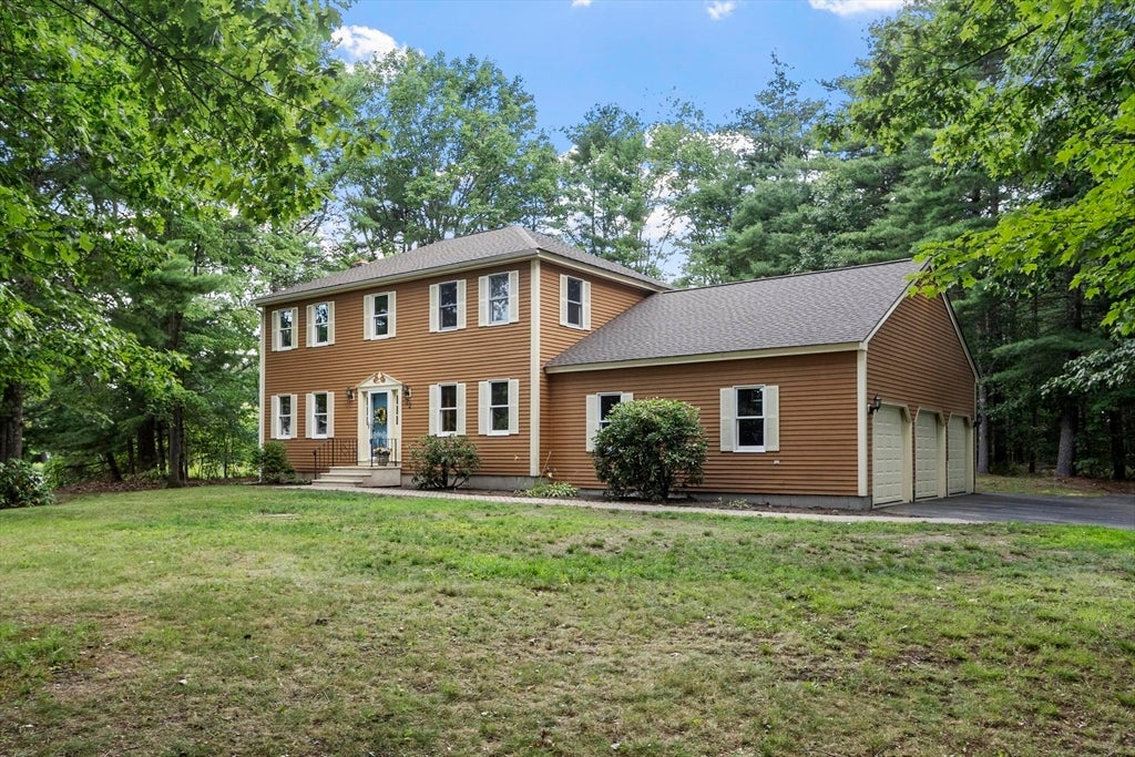 Photo of 22 Woodland Drive, Westminster, MA 01473 (MLS # 73555782)