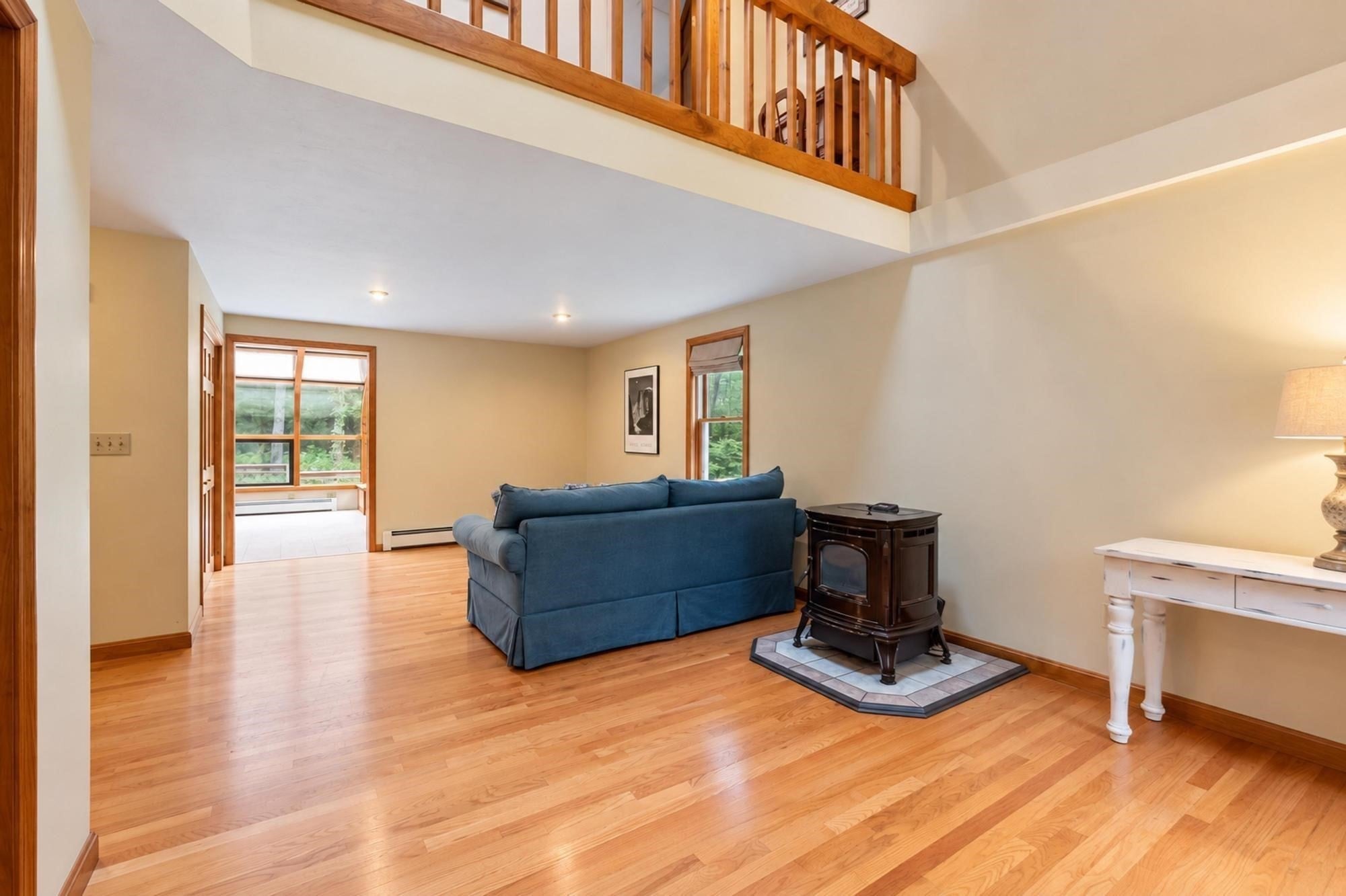 10 Hog Hill Rd, Pepperell, MA, 10 Hog Hill Rd, Pepperell, MA Photo #21