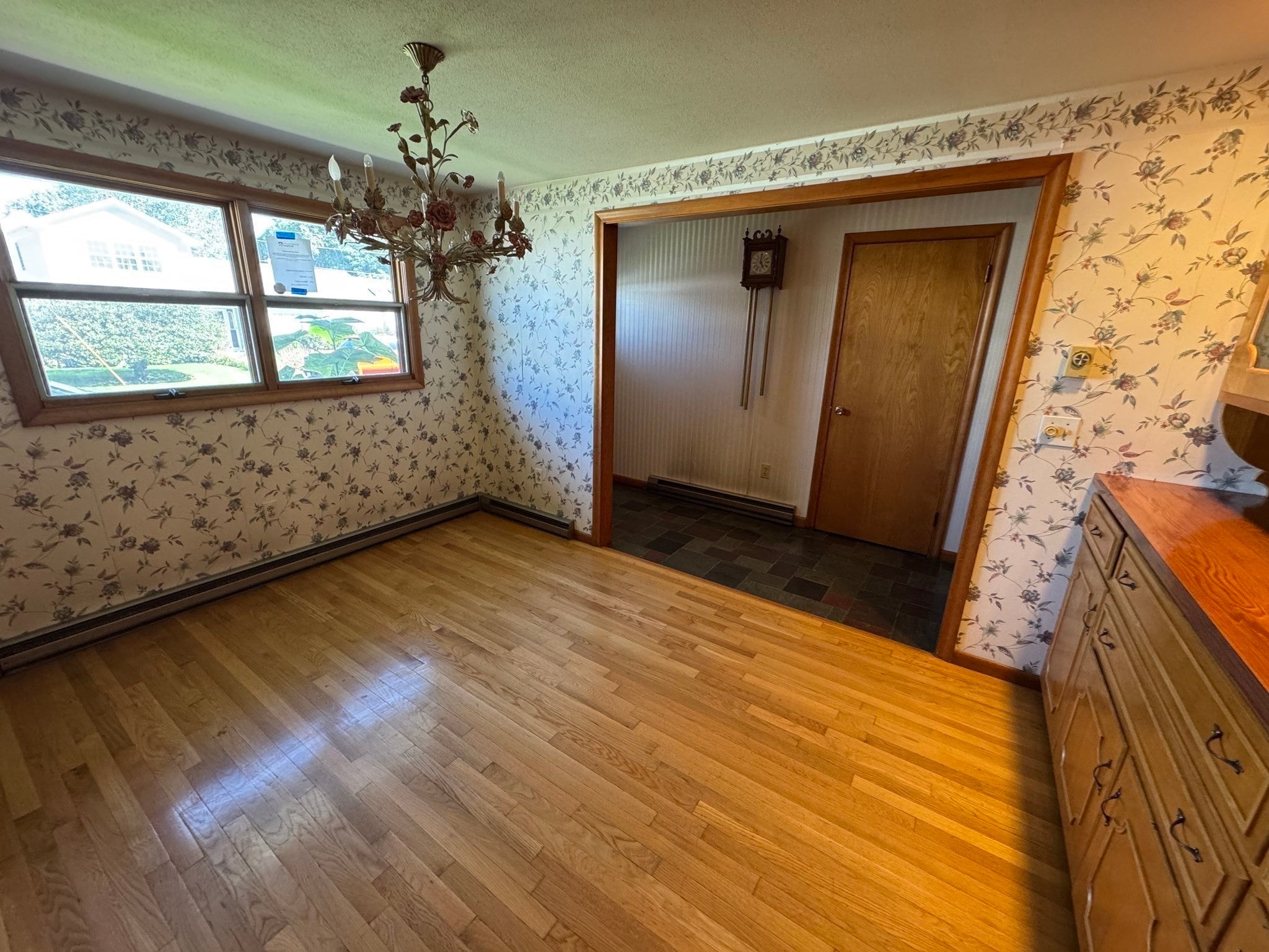 50 Van Horn St, Chicopee, MA, 50 Van Horn St, Chicopee, MA Photo #6