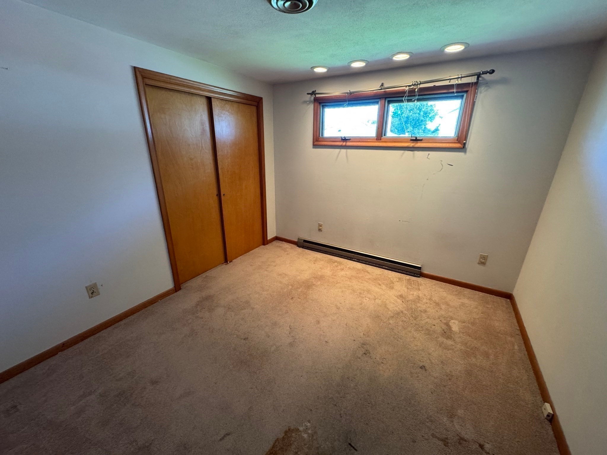 50 Van Horn St, Chicopee, MA, 50 Van Horn St, Chicopee, MA Photo #15
