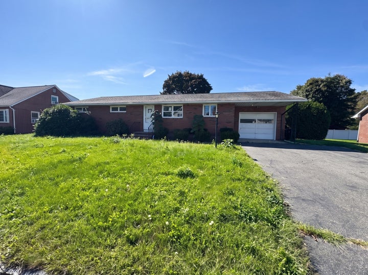 Photo 1 of 25 — 50 Van Horn St, Chicopee, MA 01013