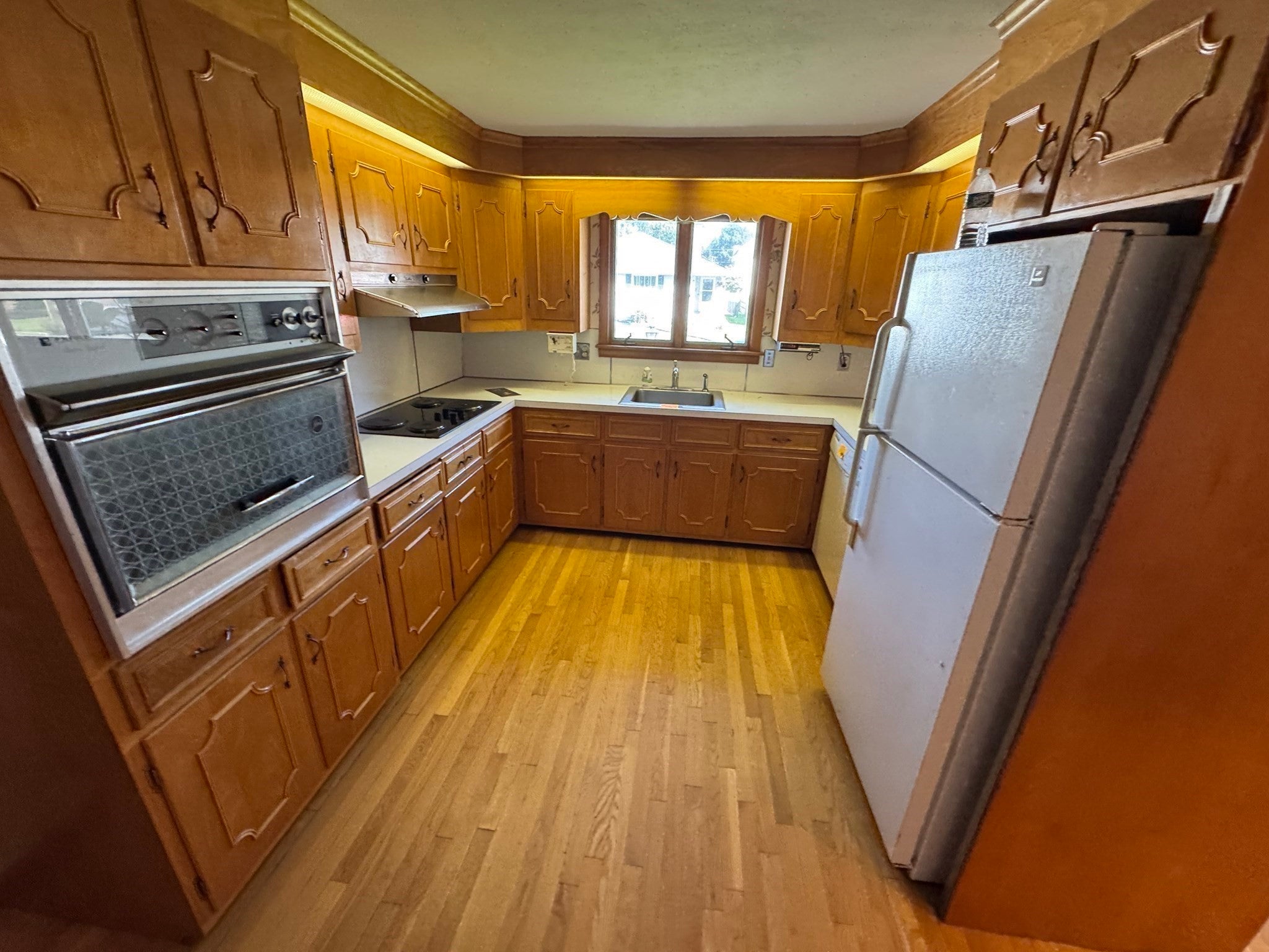 50 Van Horn St, Chicopee, MA, 50 Van Horn St, Chicopee, MA Photo #3