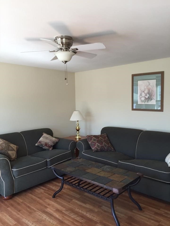 288 North End Blvd 1ST