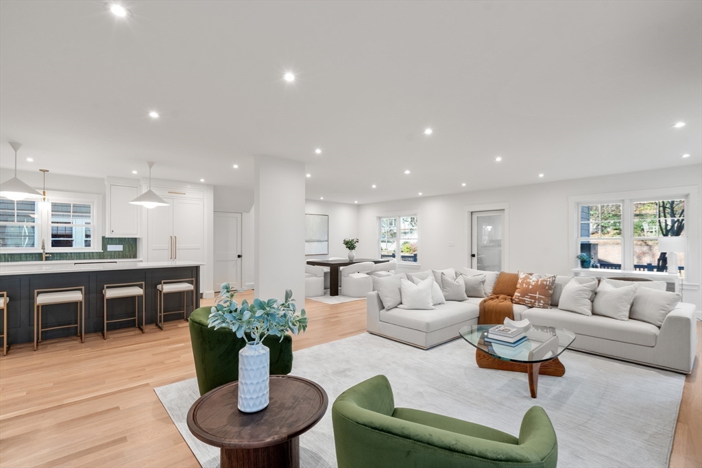 61 Mason Terrace 61