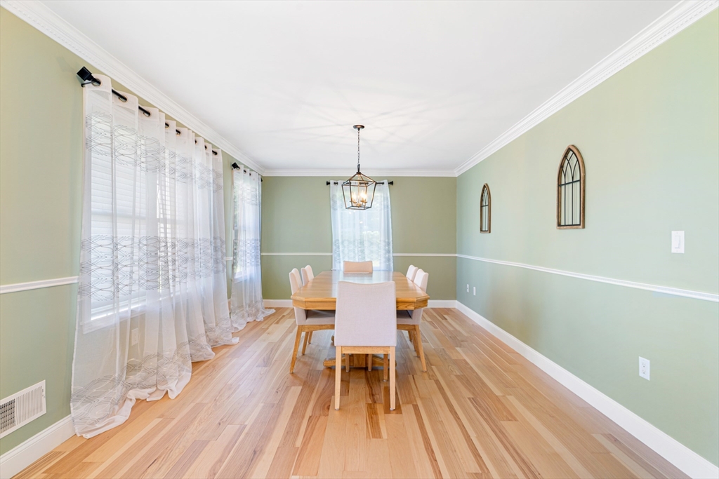 53 Baldwin Road 1201