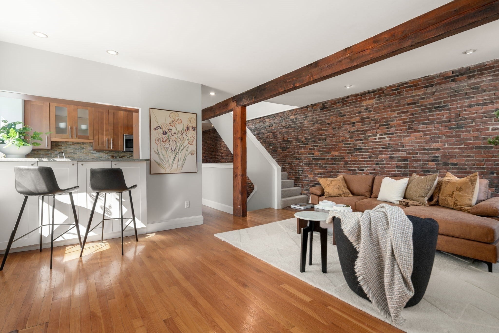 19 Albemarle St