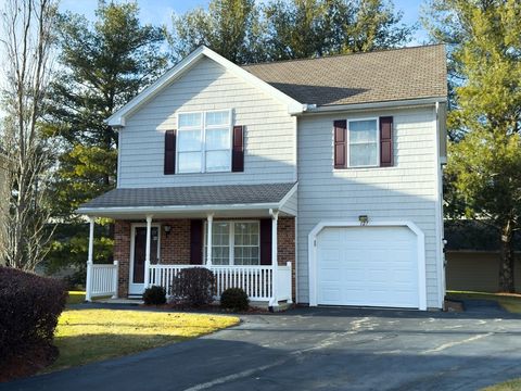 127 Caddy Ct 127 Tewksbury MA 01876
