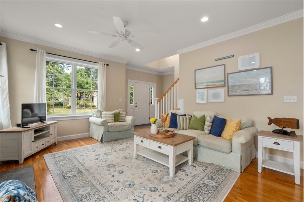 23 Basswood Ave, Sudbury, MA Photo #9