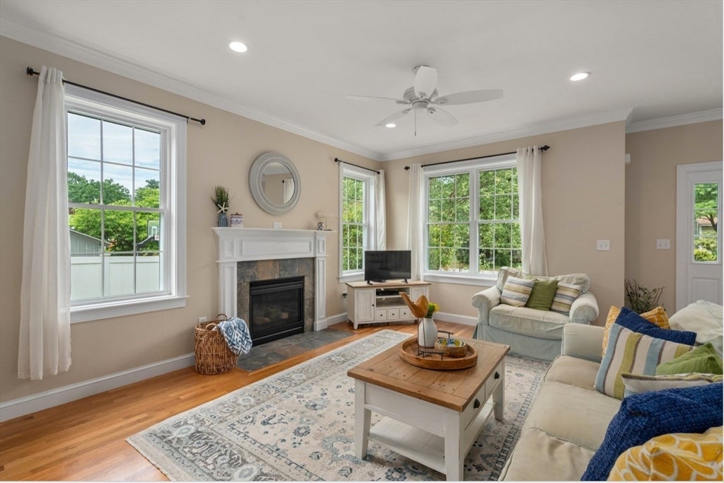 23 Basswood Ave, Sudbury, MA Photo #6
