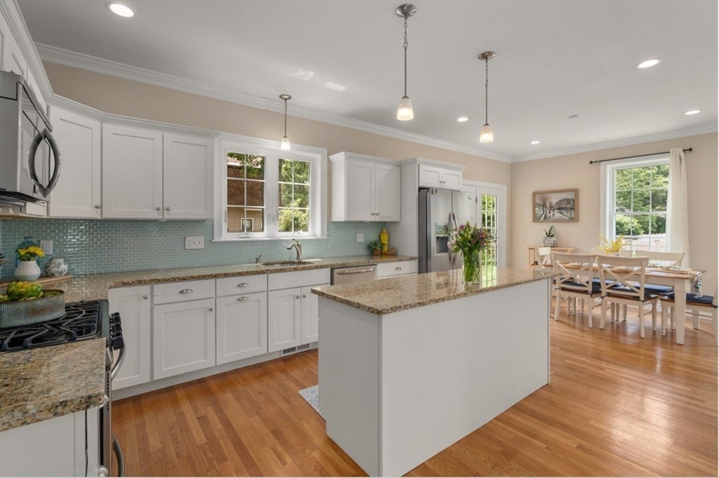 23 Basswood Ave