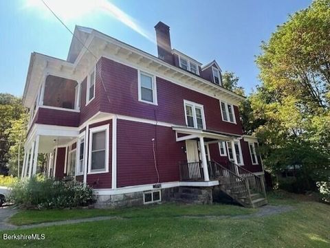 31 Dover Street North Adams MA 01247