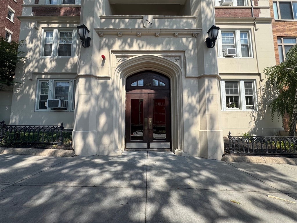 1450-1454 Beacon St #402, Brookline, MA, 1450-1454 Beacon St #402, Brookline, MA Photo #7