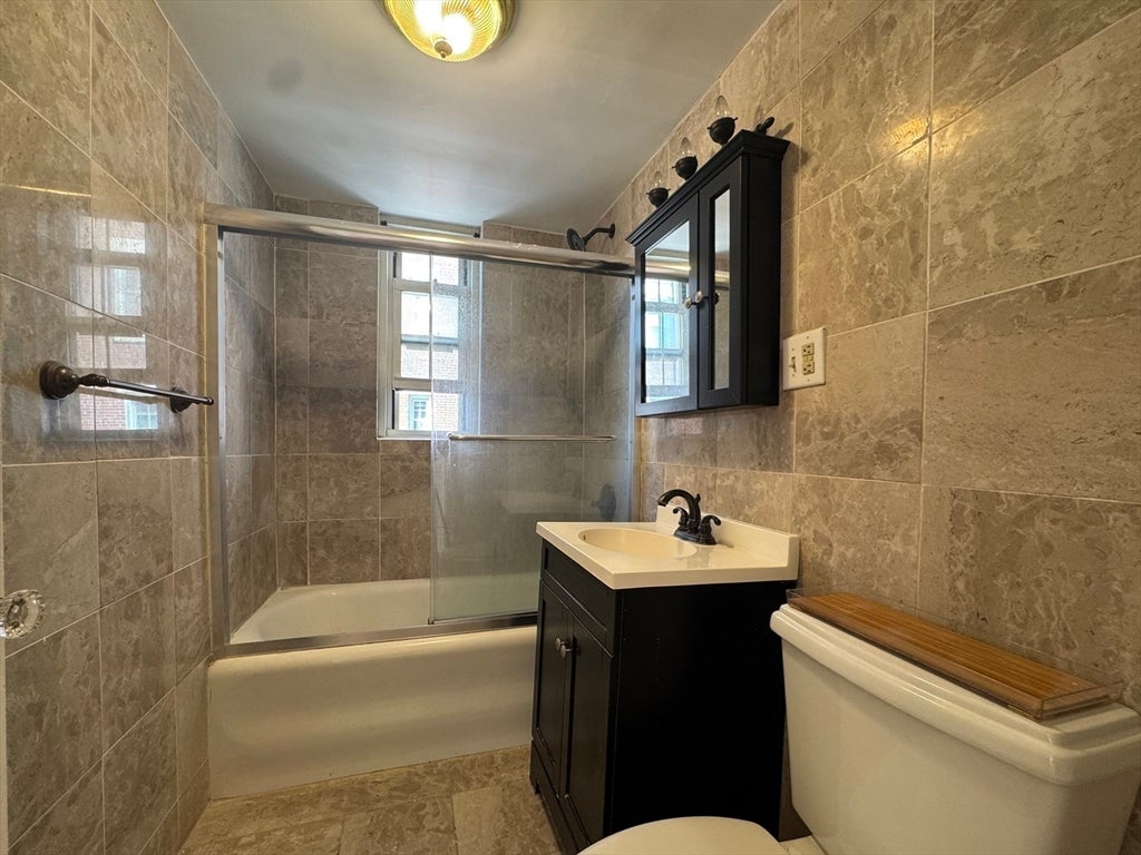 1450-1454 Beacon St #402, Brookline, MA, 1450-1454 Beacon St #402, Brookline, MA Photo #4