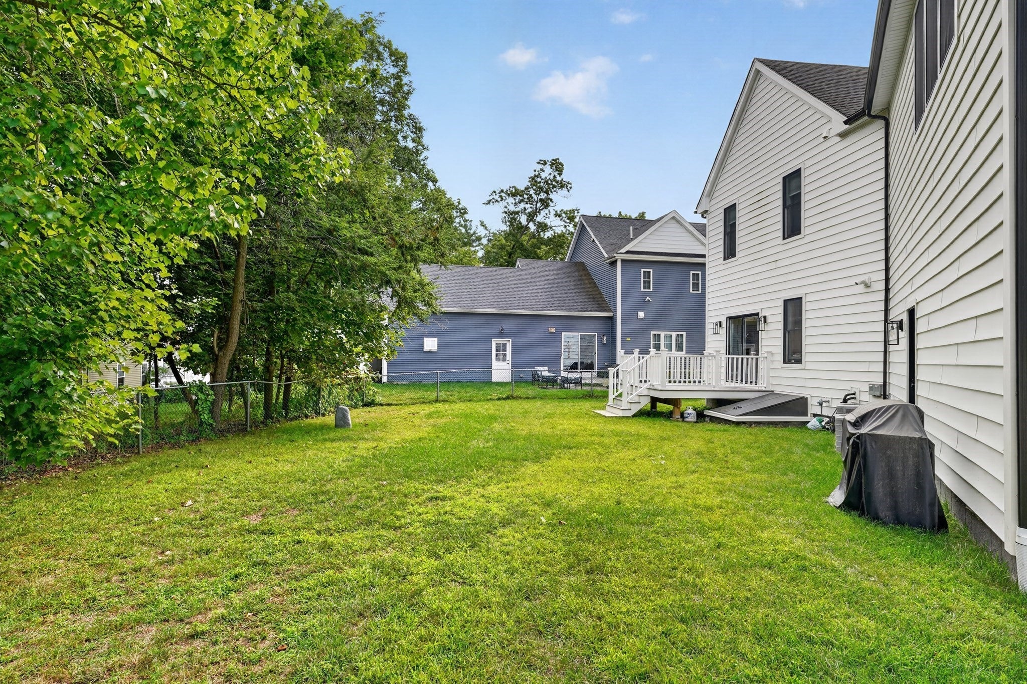 23 Evergreen Rd