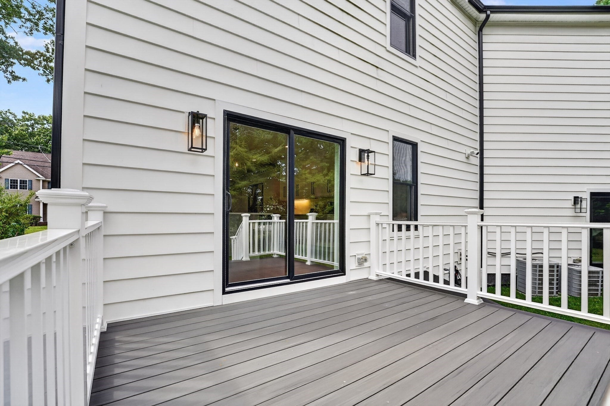 23 Evergreen Rd