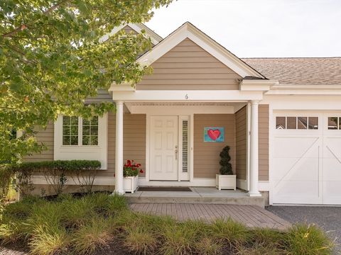 6 Carriage Ln 6 Duxbury MA 02332