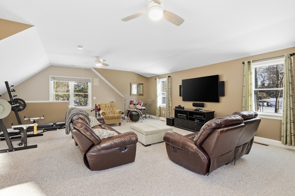 15 Gilson Road, Groton, MA Photo #17