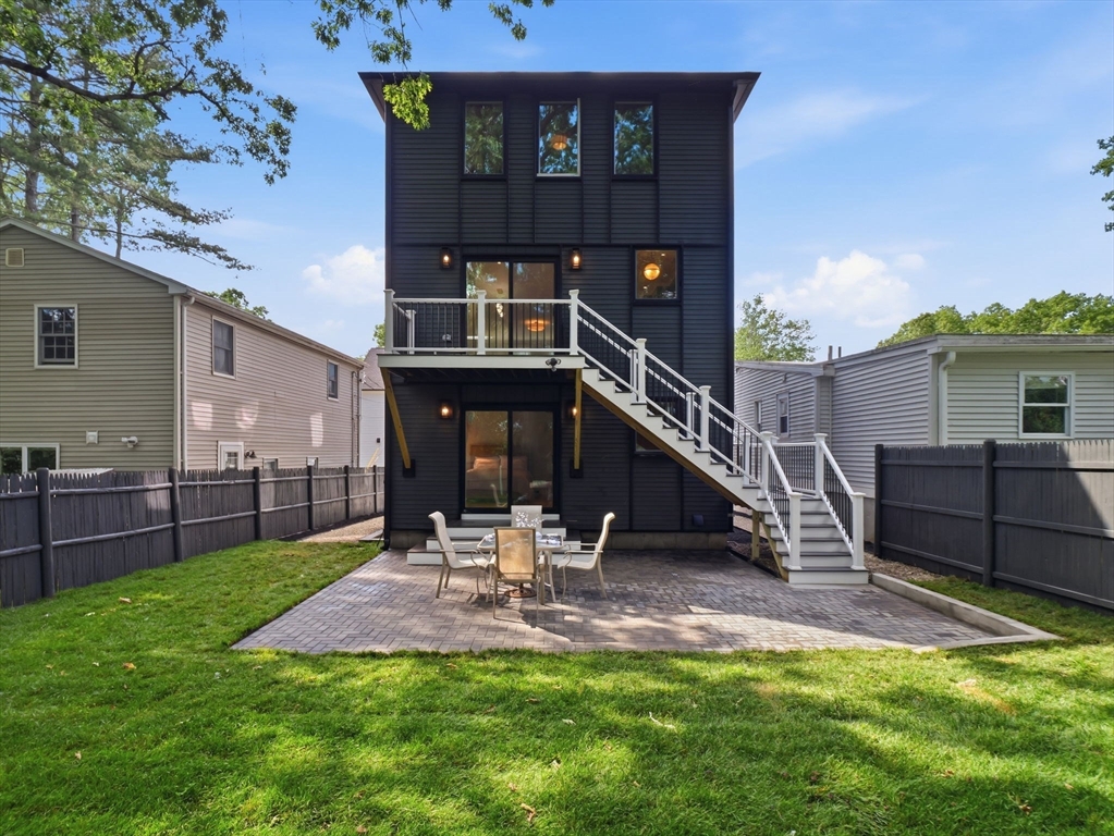 13 Audubon Rd