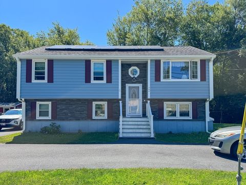 368 Cross Rd Dartmouth MA 02747