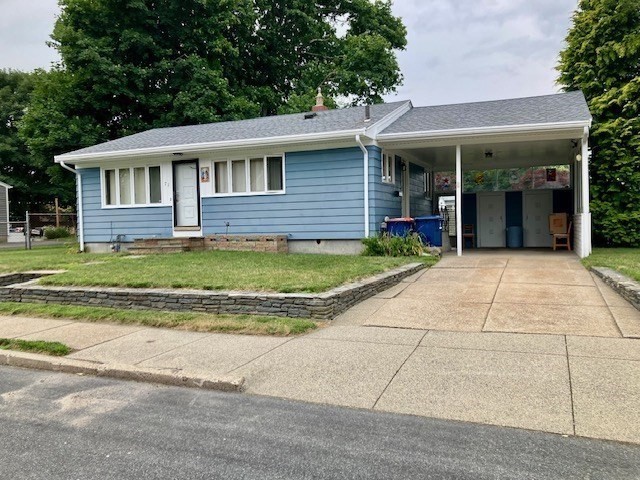 71 Seymour St, New Bedford, MA Photo #1