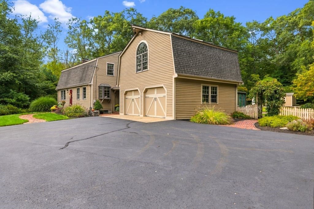 447 Fairview
