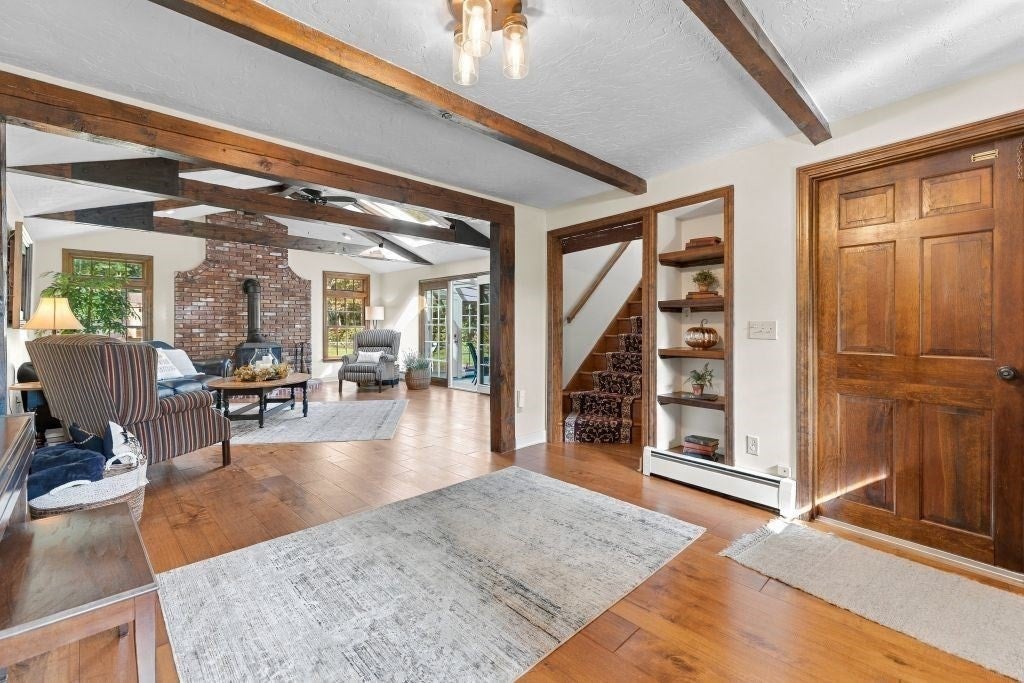 447 Fairview