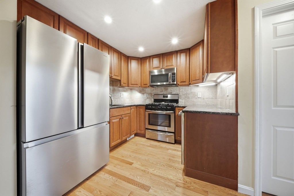 8 Quail Run #8, Tewksbury, MA, 8 Quail Run #8, Tewksbury, MA Photo #5