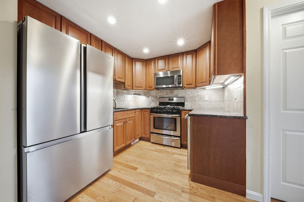 8 Quail Run #8, Tewksbury, MA, 8 Quail Run #8, Tewksbury, MA Photo #4