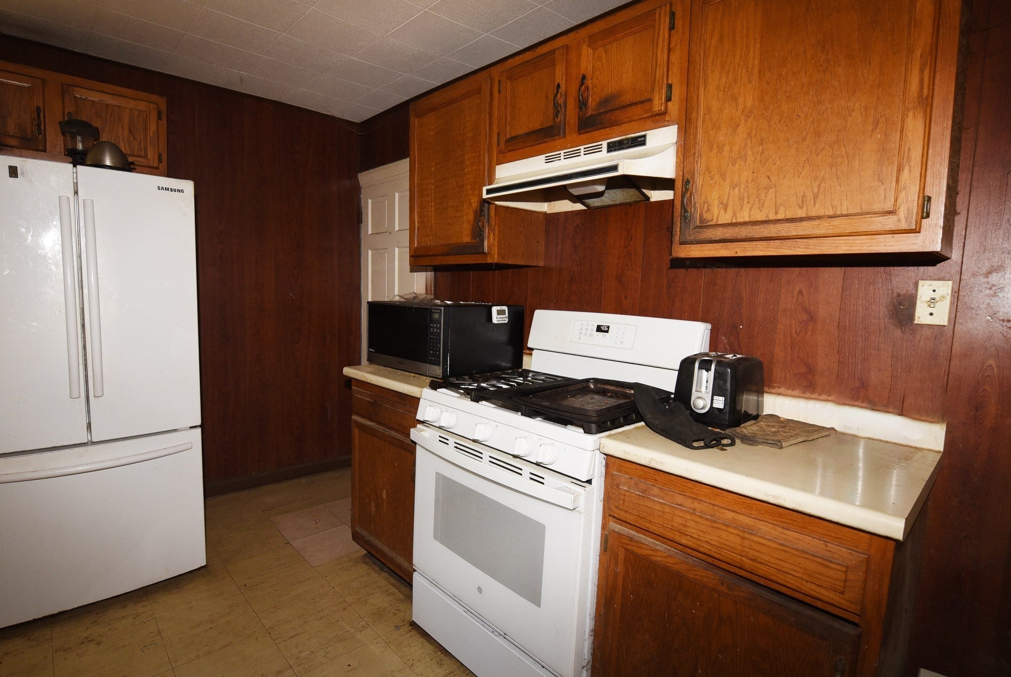 558 N Main St, Randolph, MA, 558 N Main St, Randolph, MA Photo #37