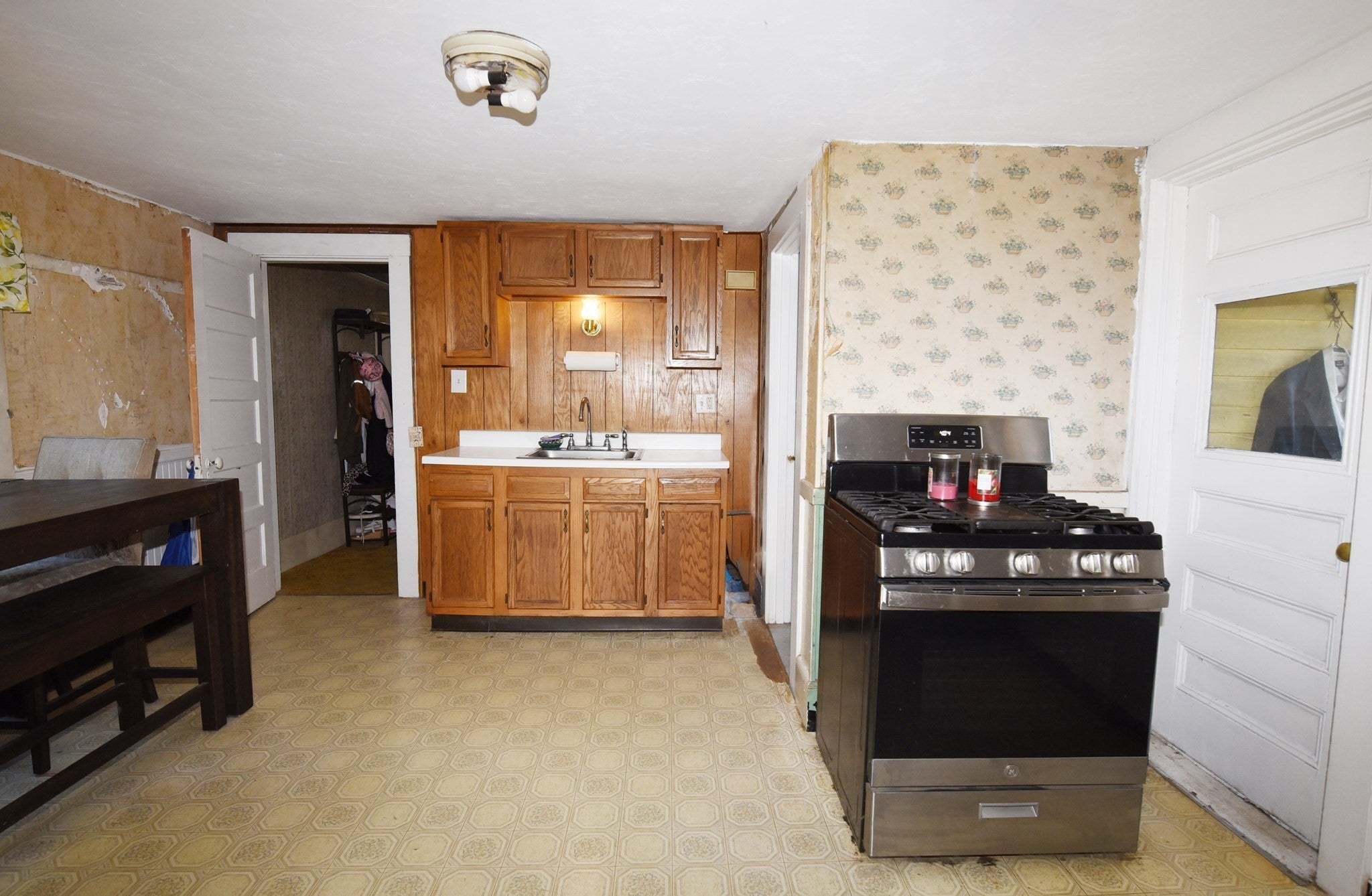 558 N Main St, Randolph, MA, 558 N Main St, Randolph, MA Photo #32