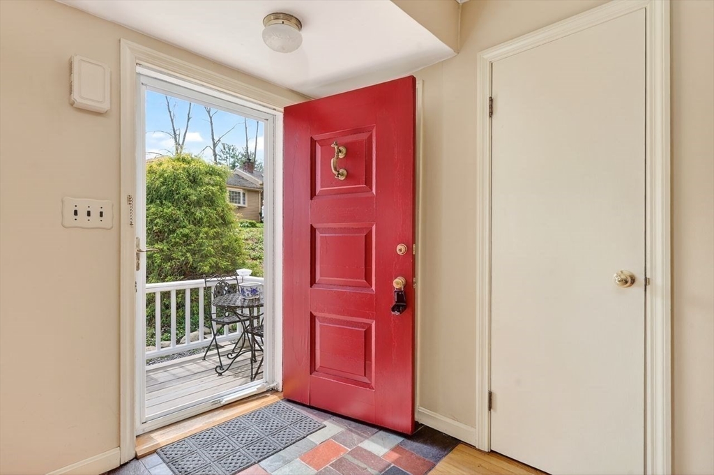 15 Leigh Road, Norwell, MA Photo #2