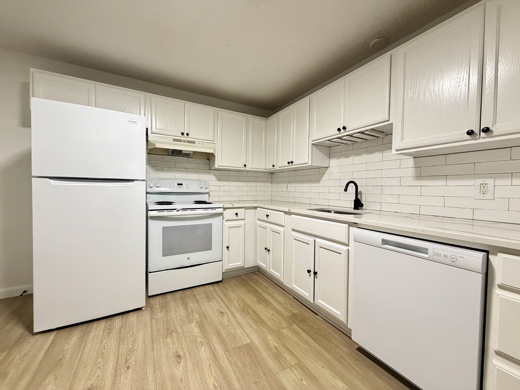 18 Pierce Street 3B