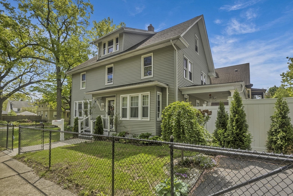 51 Stratford Ter