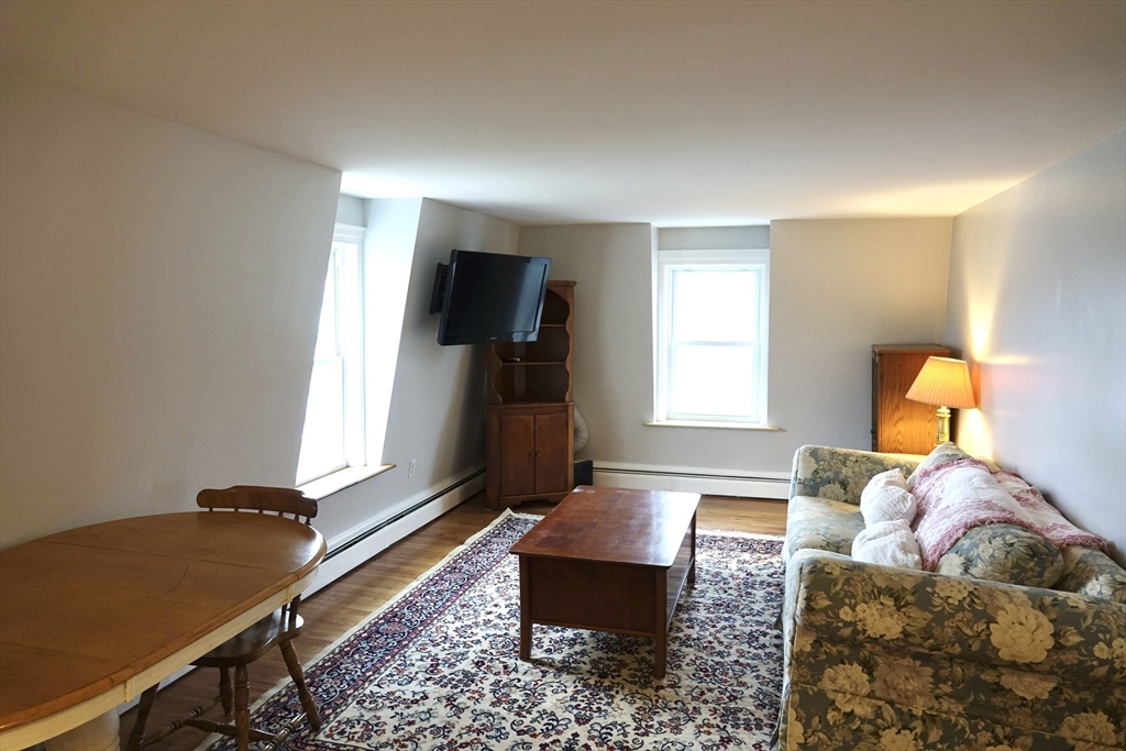 38 Moseley Ave 6