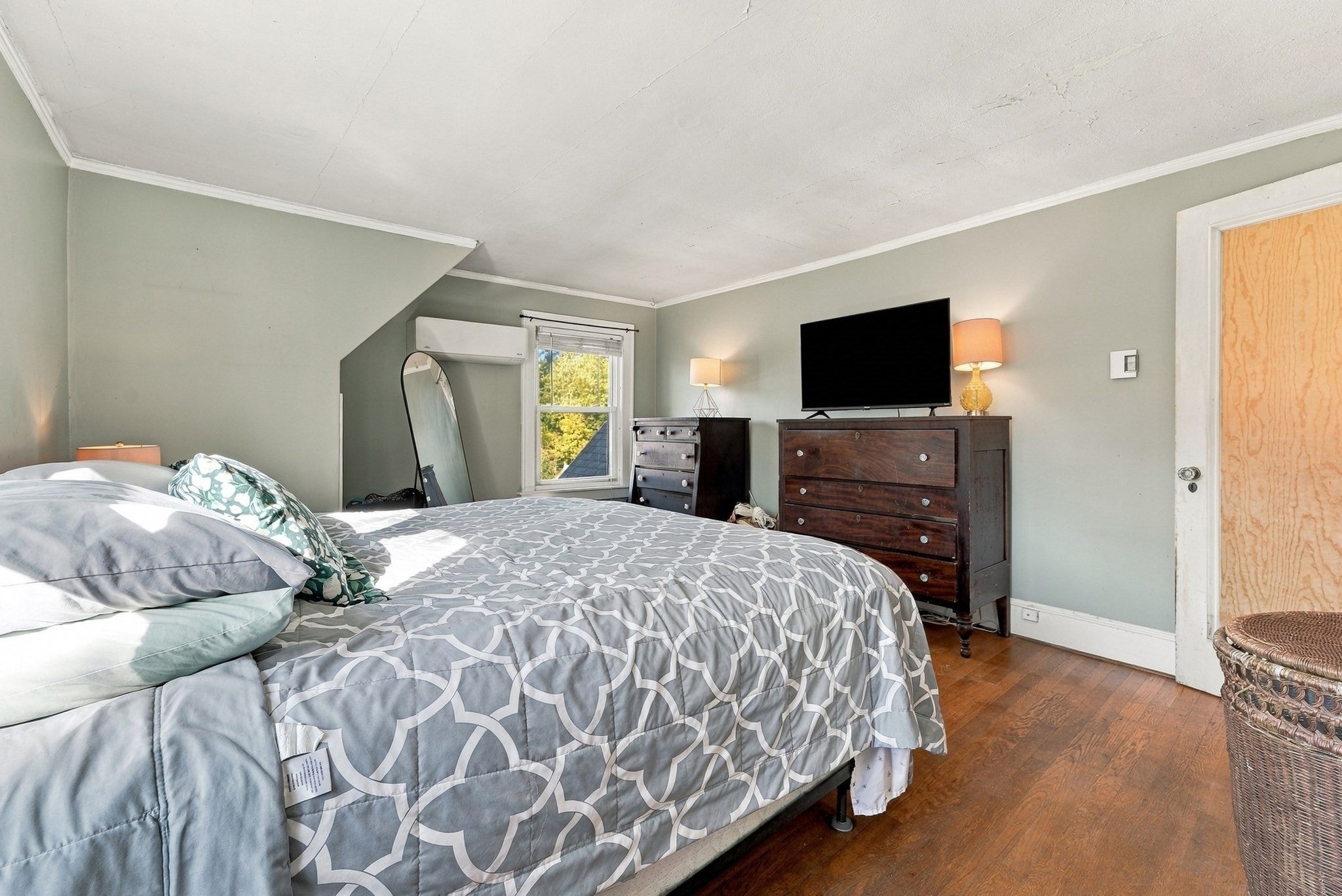 65 Craiwell Ave, West Springfield, MA, 65 Craiwell Ave, West Springfield, MA Photo #23