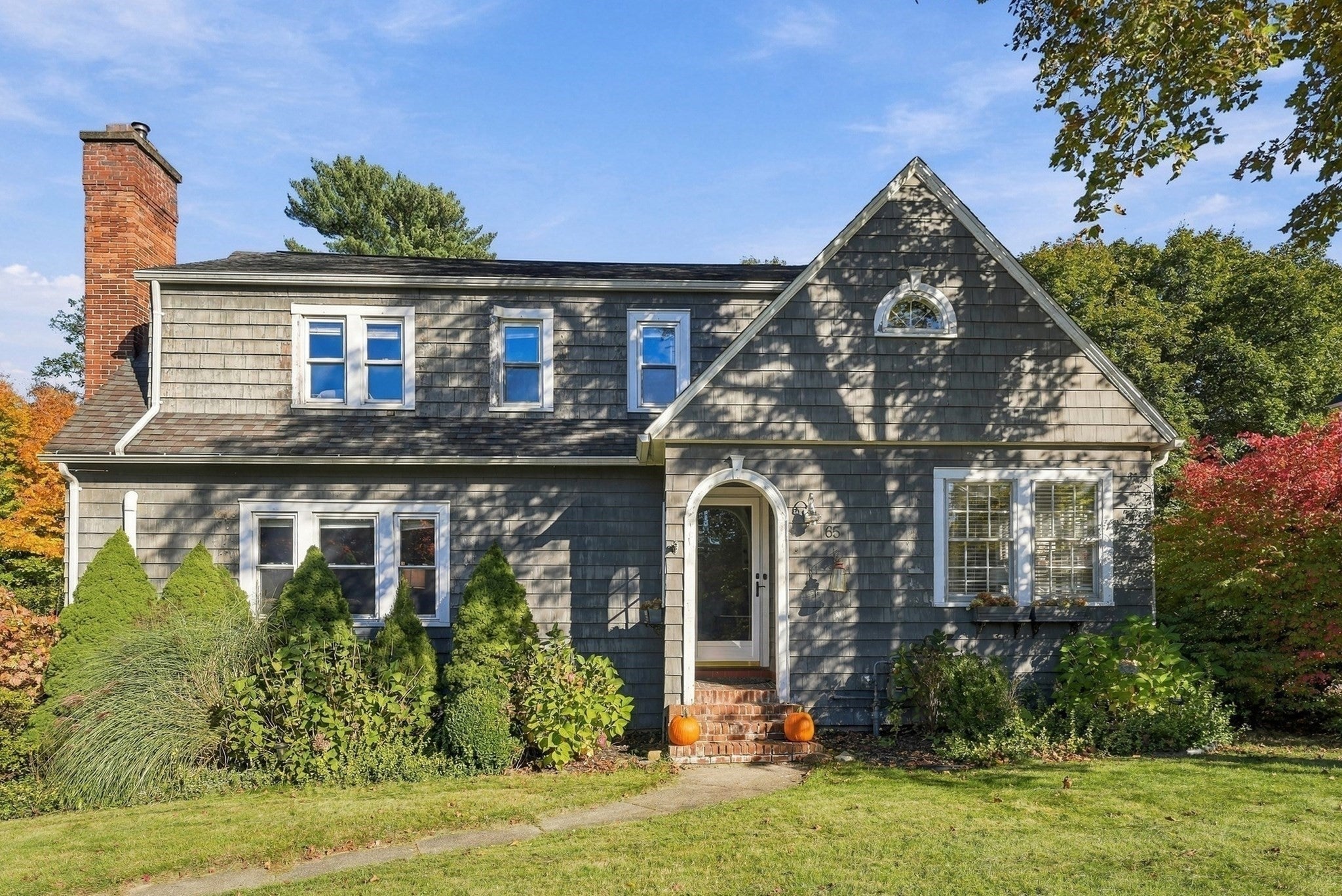 65 Craiwell Ave, West Springfield, MA, 65 Craiwell Ave, West Springfield, MA Photo #2